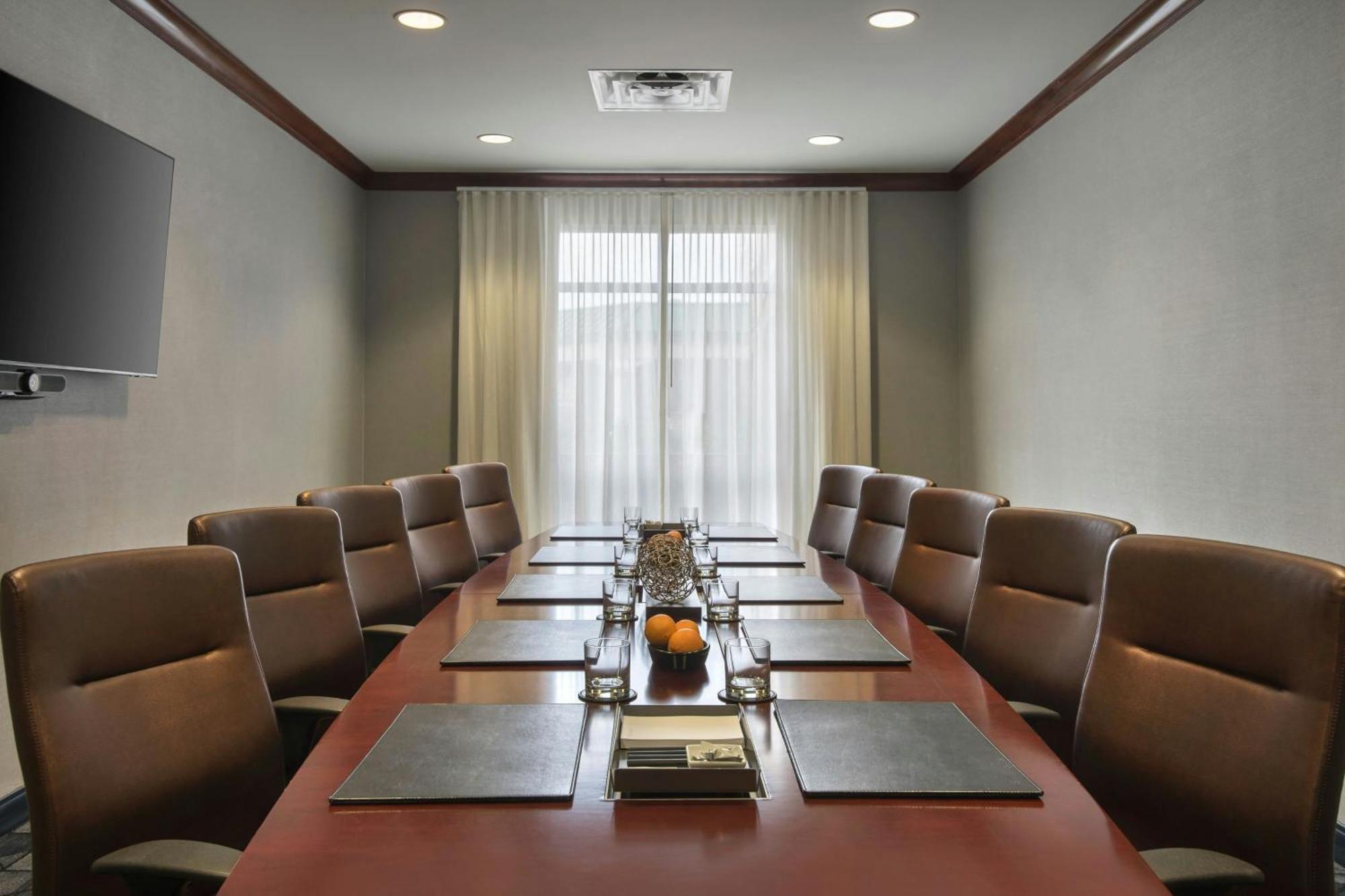 Courtyard By Marriott Basking Ridge Bagian luar foto
