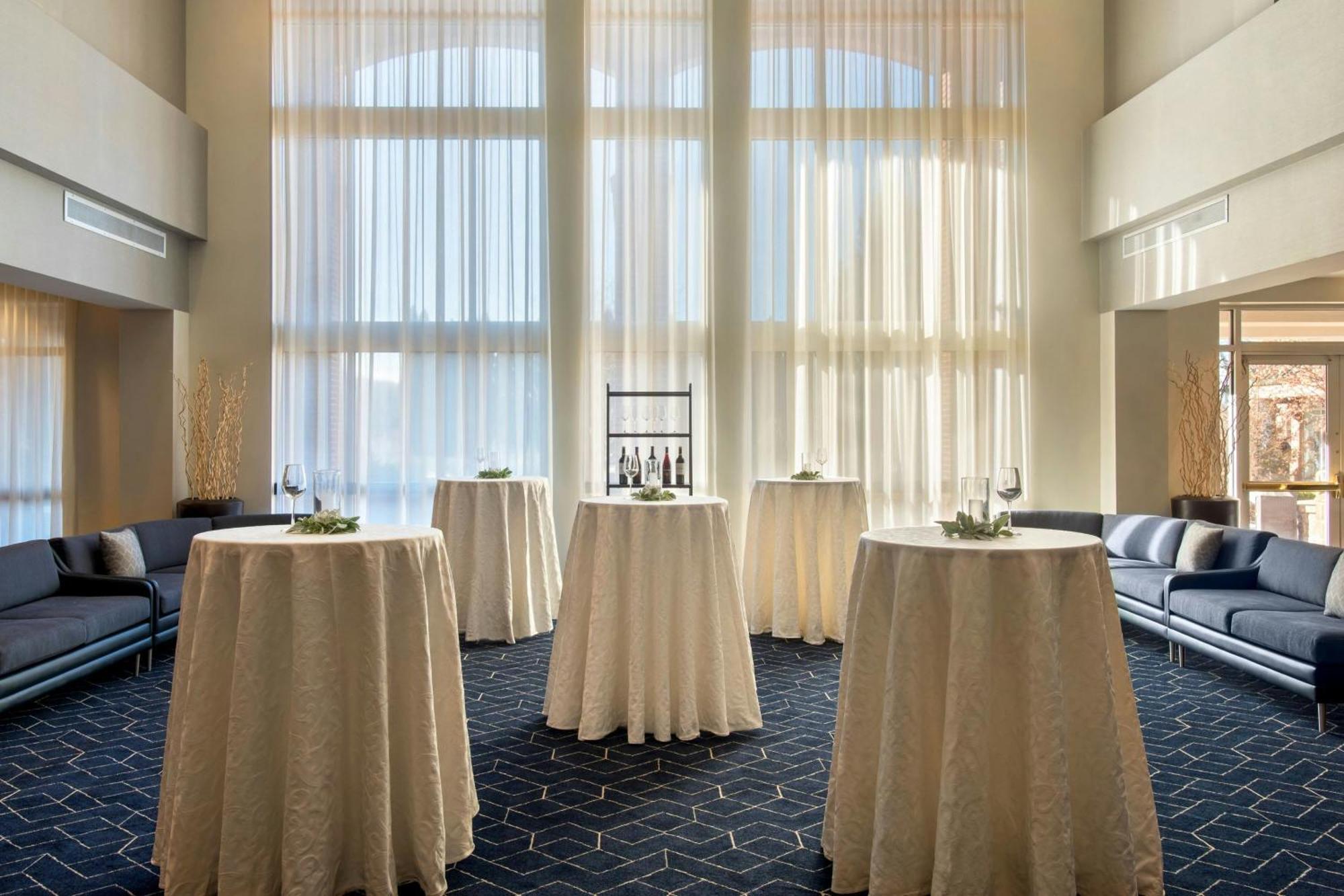 Courtyard By Marriott Basking Ridge Bagian luar foto