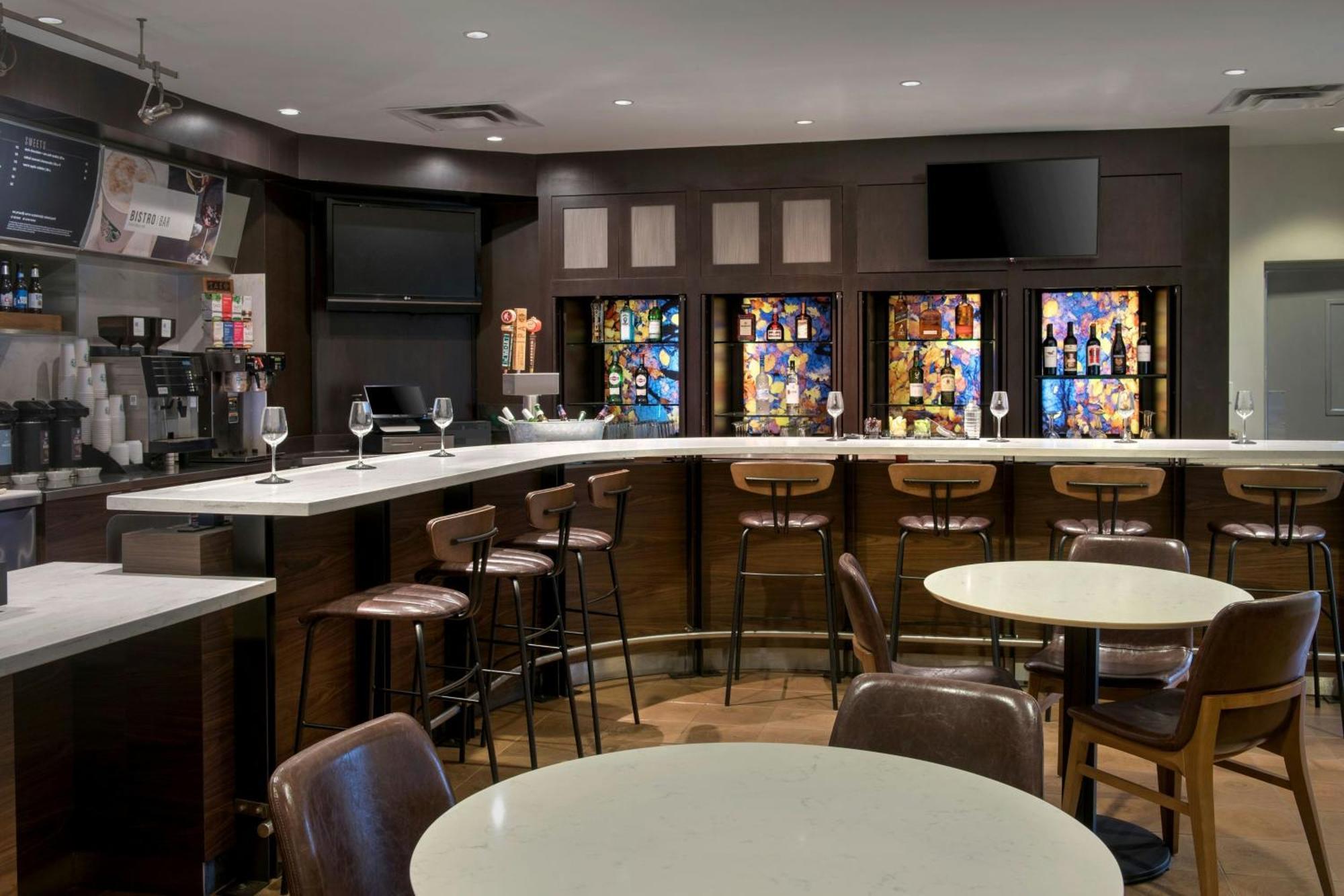 Courtyard By Marriott Basking Ridge Bagian luar foto