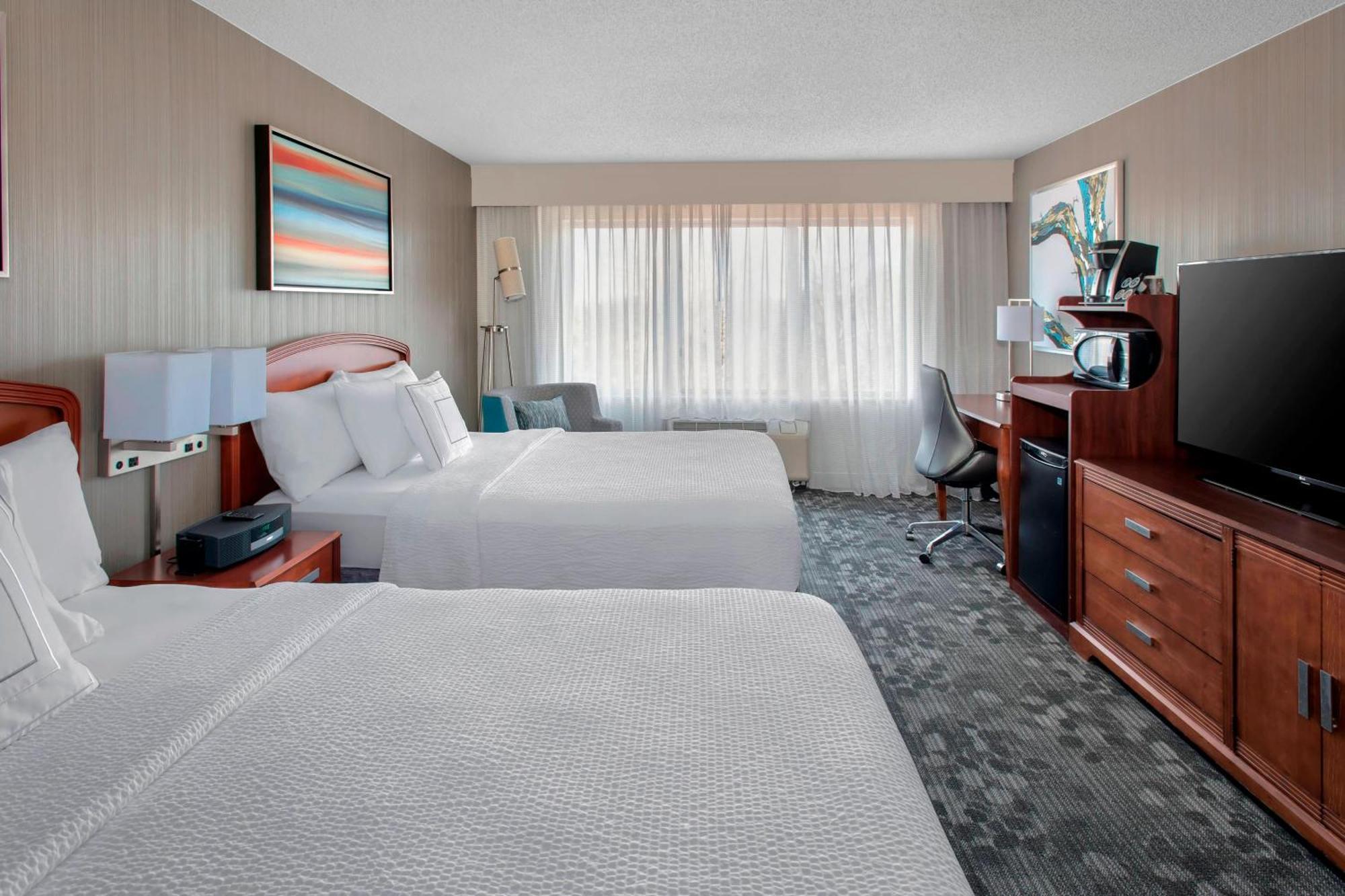 Courtyard By Marriott Basking Ridge Bagian luar foto