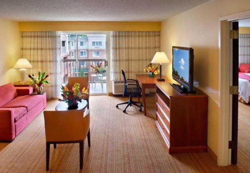 Courtyard By Marriott Basking Ridge Bagian luar foto