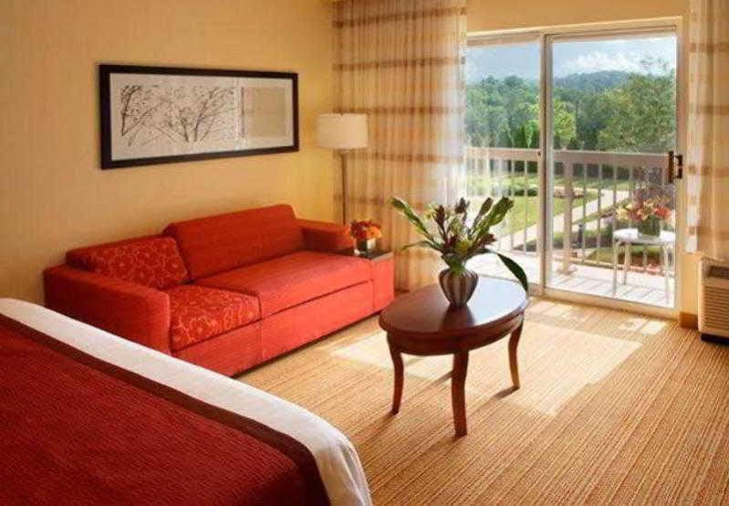 Courtyard By Marriott Basking Ridge Bagian luar foto