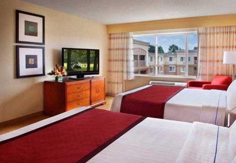 Courtyard By Marriott Basking Ridge Bagian luar foto